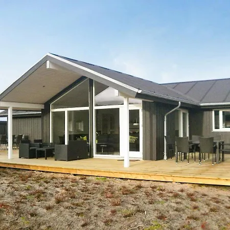 8 Person Holiday In R M بيت للعطل Bolilmark